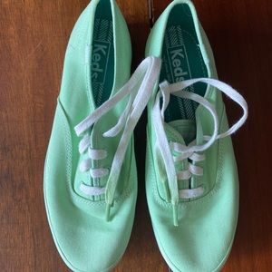 Women’s Size 6 Keds (2 pairs)